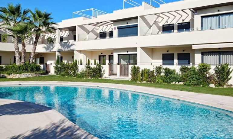 Sale - Apartment / Flat -
Torrevieja - La Veleta