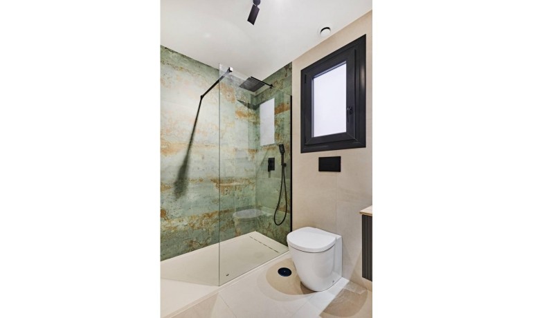 Sale - Apartment / Flat -
Torrevieja - La Veleta