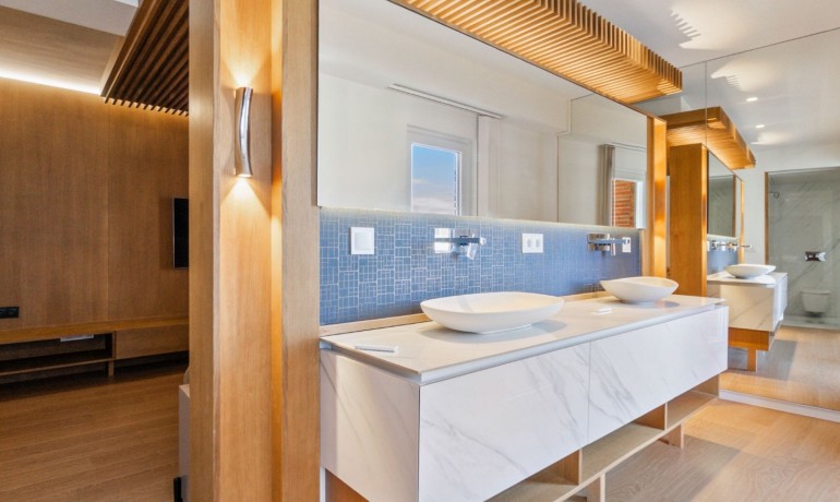 Revente - Appartement / Flat -
Torrevieja