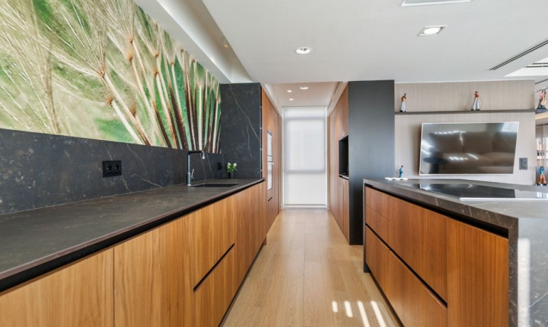 Revente - Appartement / Flat -
Torrevieja