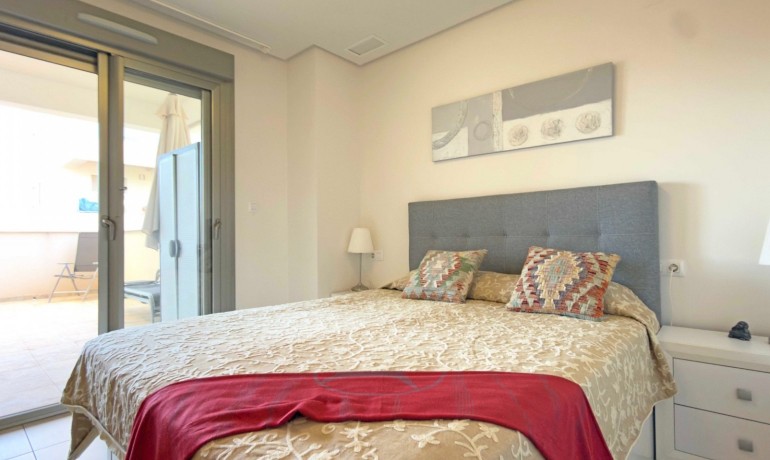 Sale - Apartment / Flat -
Orihuela Costa - Los Dolses