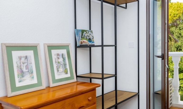 Sale - House -
Orihuela Costa - La Zenia