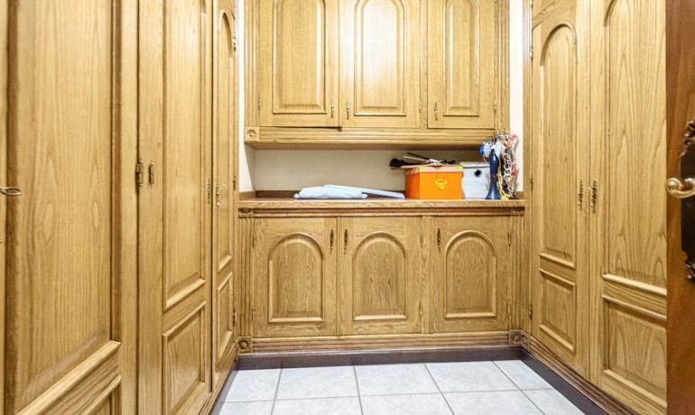 Sale - Villa -
Torrevieja - Torrelamata - La Mata