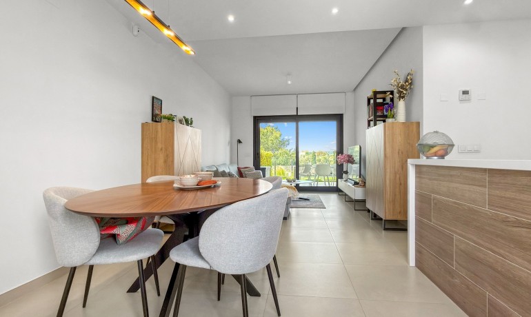 Sale - Apartment / Flat -
Pilar de La Horadada - Lo Romero Golf