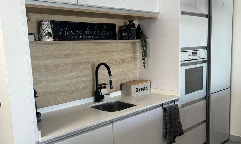 Sale - Villa -
Daya Vieja - Costa Blanca