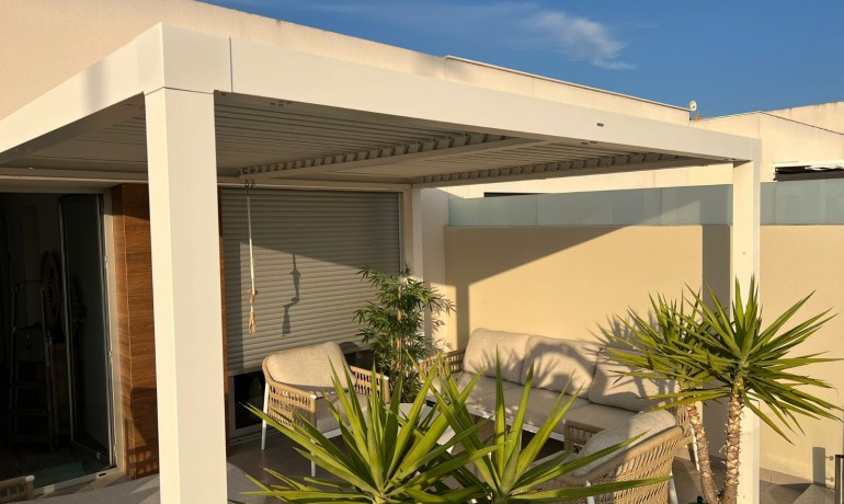 Sale - Villa -
Daya Vieja - Costa Blanca