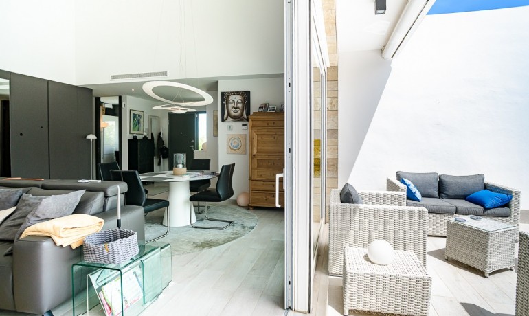 Sale - Villa -
Algorfa* - La Finca Golf