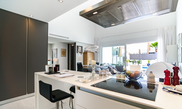 Sale - Villa -
Algorfa* - La Finca Golf