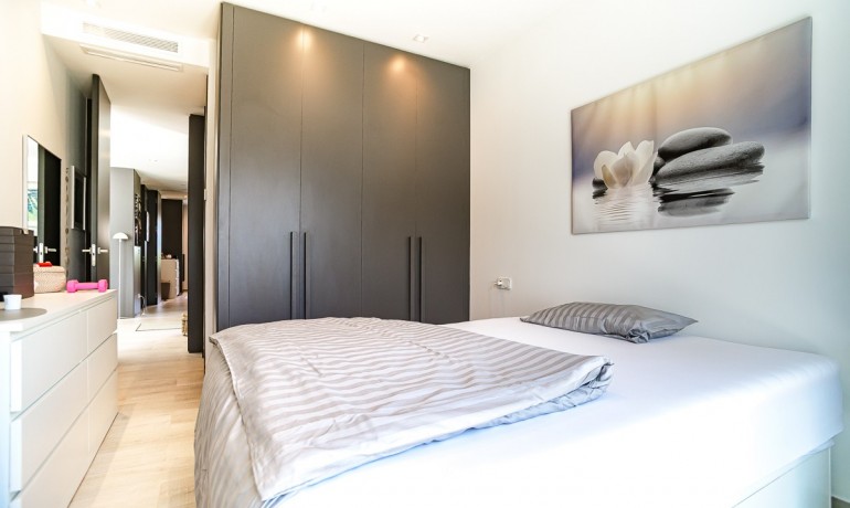 Sale - Villa -
Algorfa* - La Finca Golf