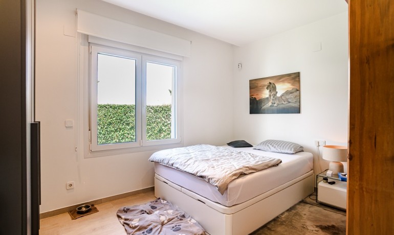 Sale - Villa -
Algorfa* - La Finca Golf