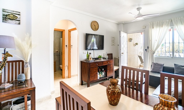 Sale - Apartment / Flat -
Orihuela* - La Matanza