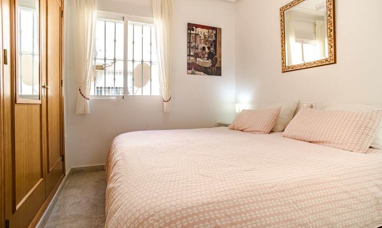 Sale - Apartment / Flat -
Orihuela* - La Matanza