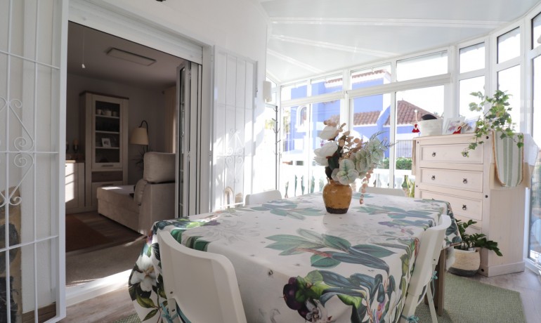 Sale - Villa -
Orihuela Costa - Villamartin