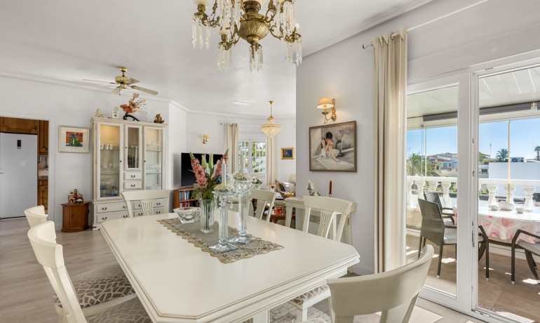 Sale - Villa -
Cuidad Quesada* - Ciudad Quesada - Rojales