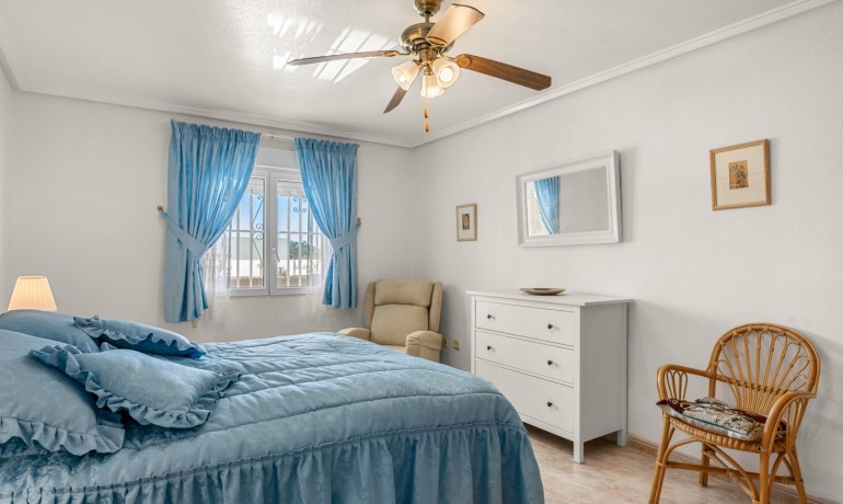 Sale - Villa -
Cuidad Quesada* - Ciudad Quesada - Rojales