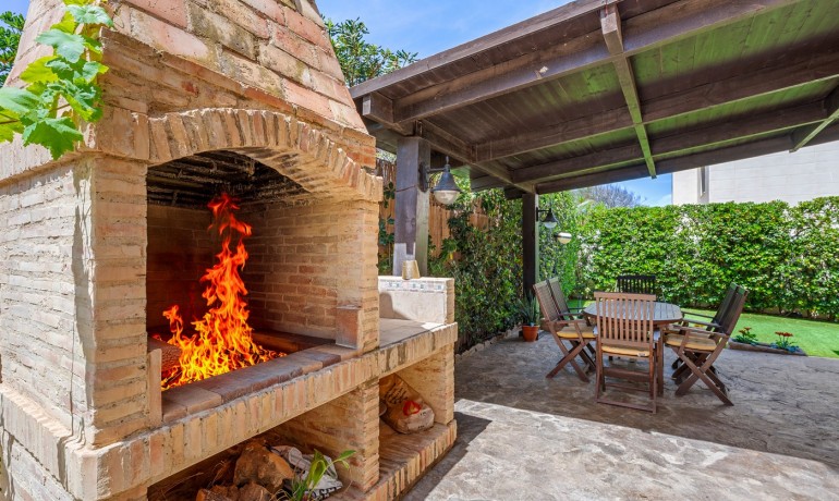 Sale - Villa -
Torrevieja* - La Mata