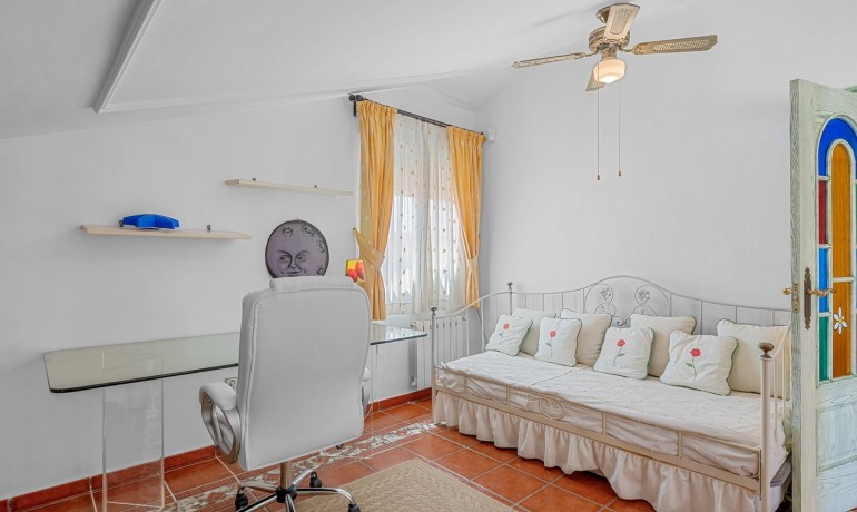 Sale - Villa -
Torrevieja* - La Mata