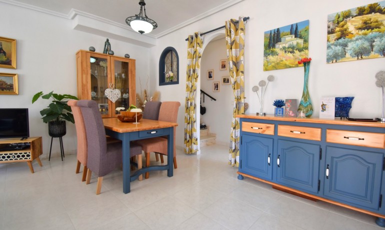 Sale - House -
Orihuela Costa - Playa Flamenca