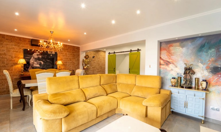 Sale - Apartment / Flat -
Torrevieja - Playa Del Cura