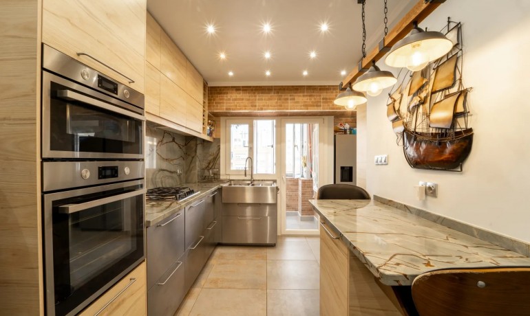 Sale - Apartment / Flat -
Torrevieja - Playa Del Cura