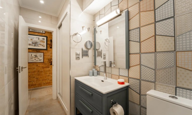 Sale - Apartment / Flat -
Torrevieja - Playa Del Cura