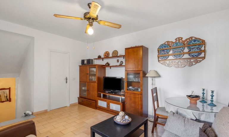 Sale - House -
Torrevieja* - Calas blanca