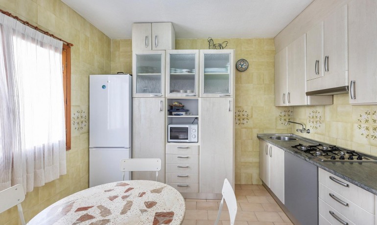 Sale - House -
Torrevieja* - Calas blanca