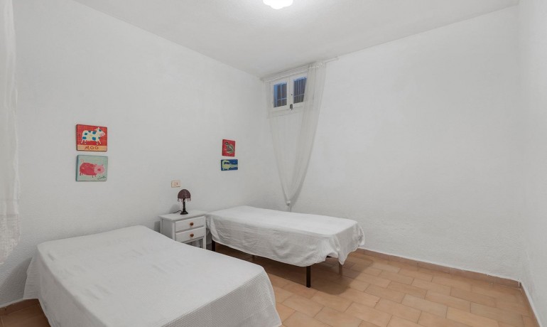 Sale - House -
Torrevieja* - Calas blanca