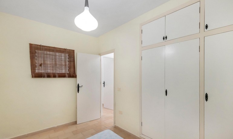 Sale - House -
Torrevieja* - Calas blanca