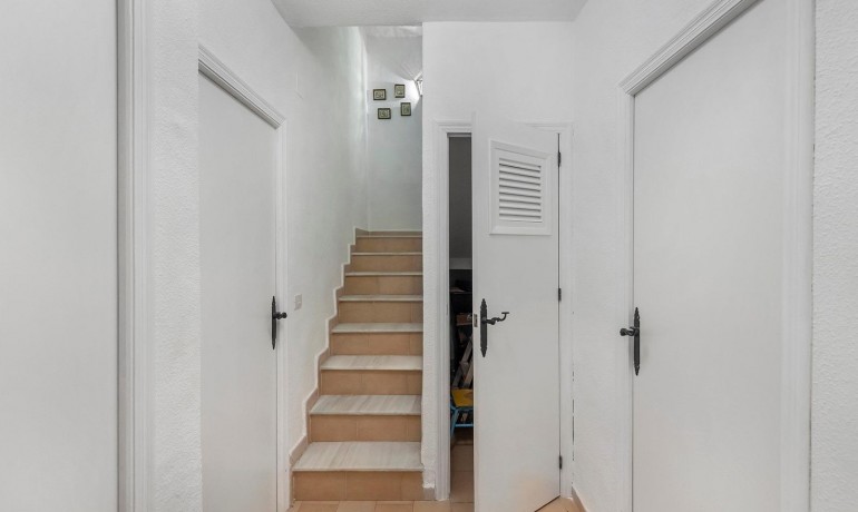 Sale - House -
Torrevieja* - Calas blanca