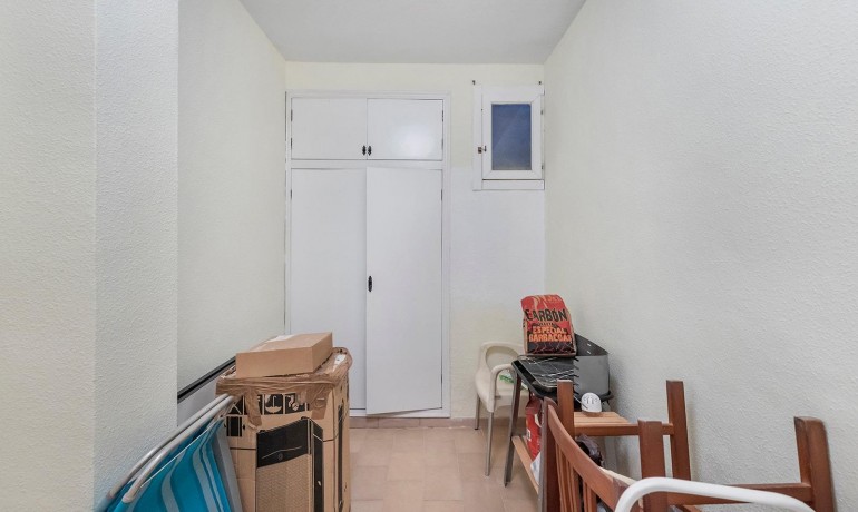 Sale - House -
Torrevieja* - Calas blanca