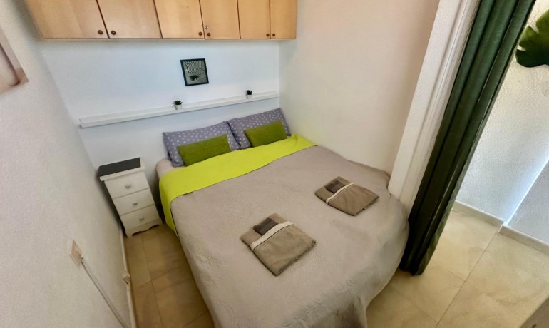 Sale - Apartment / Flat -
Torrevieja* - Cabo cervera