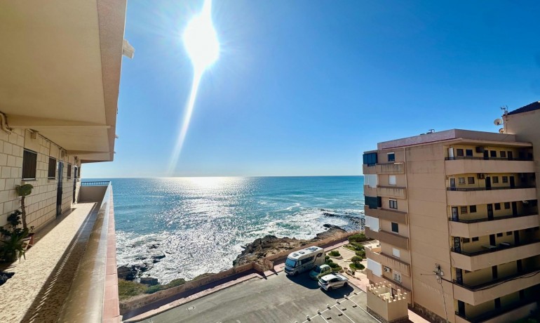 Sale - Apartment / Flat -
Torrevieja* - Cabo cervera