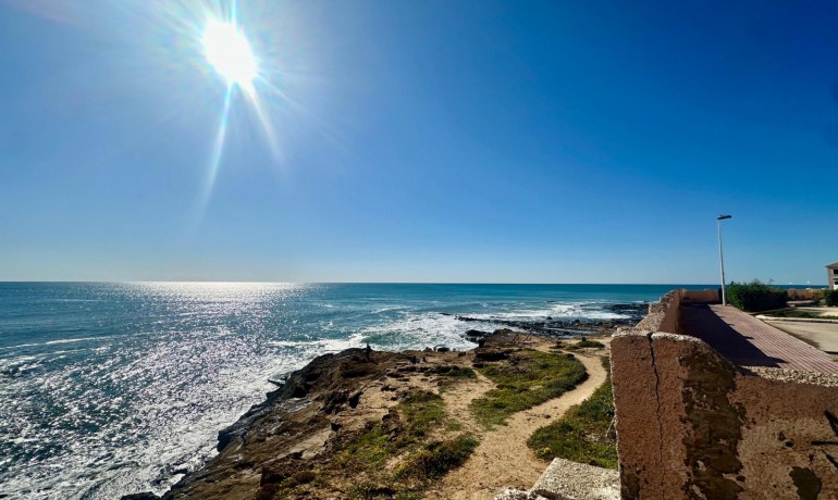 Sale - Apartment / Flat -
Torrevieja* - Cabo cervera