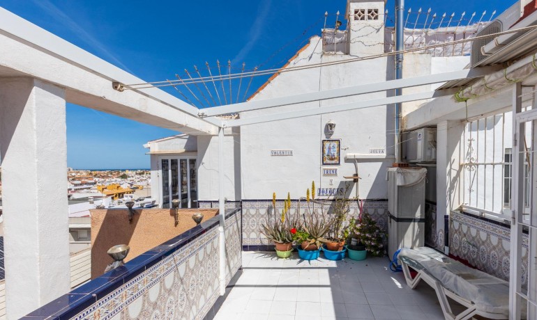 Sale - Apartment / Flat -
Torrevieja* - Playa del cura