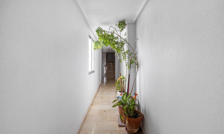 Sale - Apartment / Flat -
Torrevieja* - Playa del cura