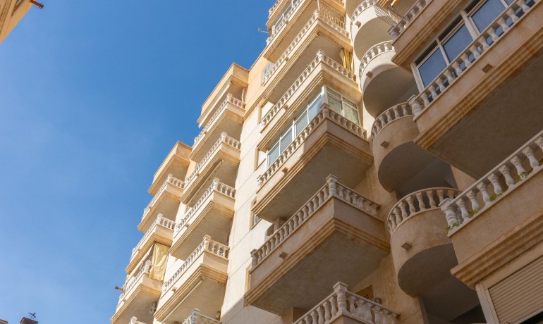 Sale - Apartment / Flat -
Torrevieja* - Nueva Torrevieja