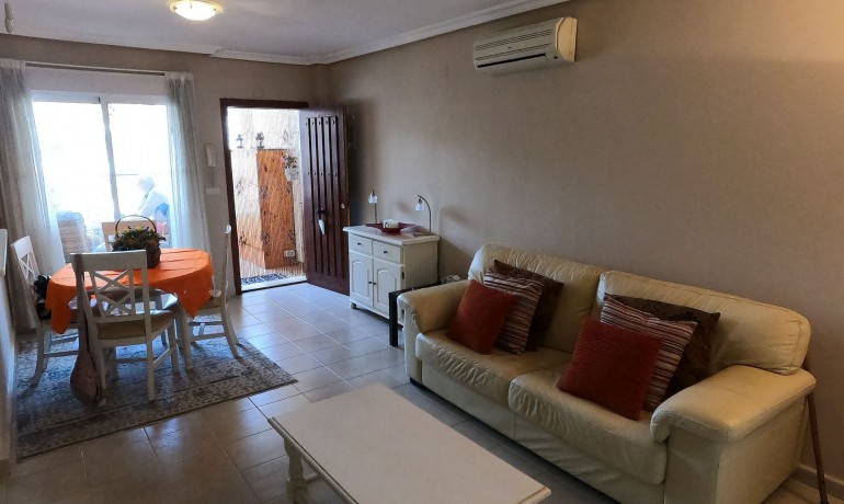 Sale - Apartment / Flat -
Jacarilla - Jacarilla - Town