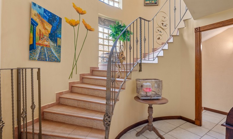 Sale - Villa -
Torrevieja - Torre La Mata