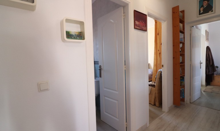 Herverkoop - Villa -
Benimar