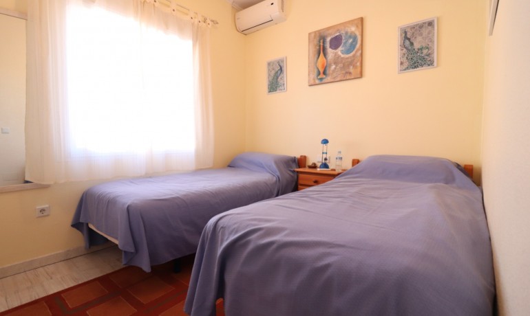 Herverkoop - Villa -
Benimar