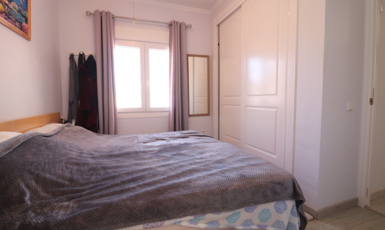 Herverkoop - Villa -
Benimar