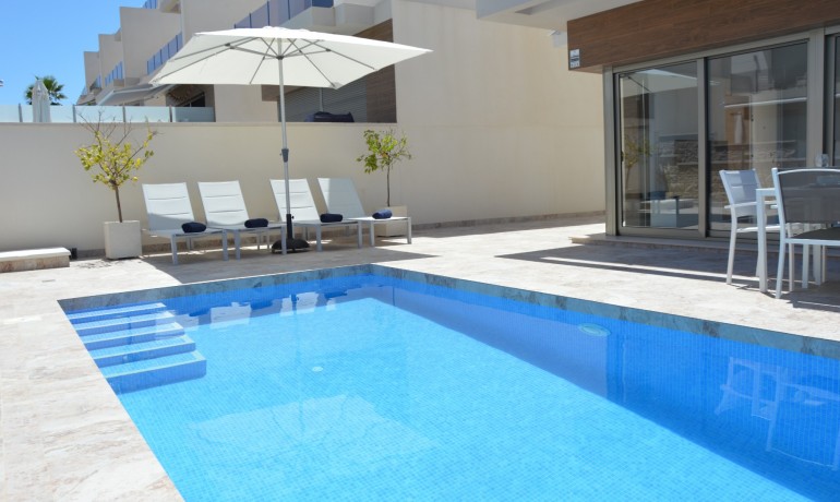 Herverkoop - Villa -
Villamartín