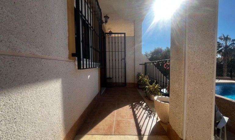 Herverkoop - Appartement / Flat -
Algorfa* - Algorfa