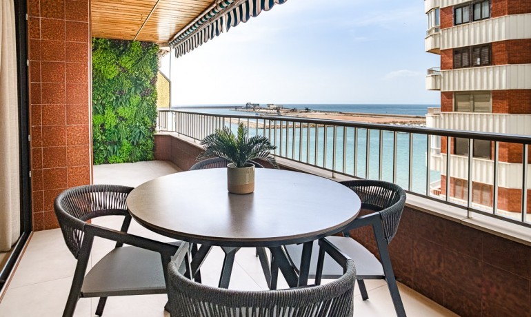 Sale - Apartment / Flat -
Torrevieja* - Acequion