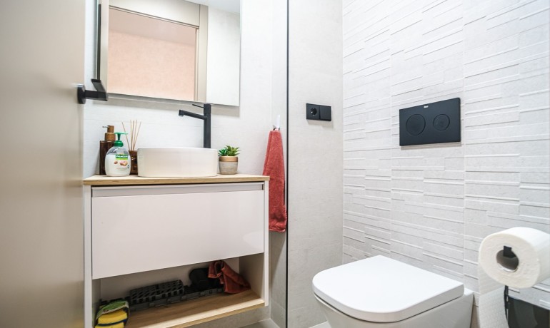 Sale - Apartment / Flat -
Torrevieja* - Acequion