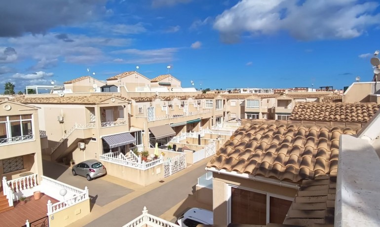 Revente - Maison -
Orihuela Costa* - Orihuela Costa