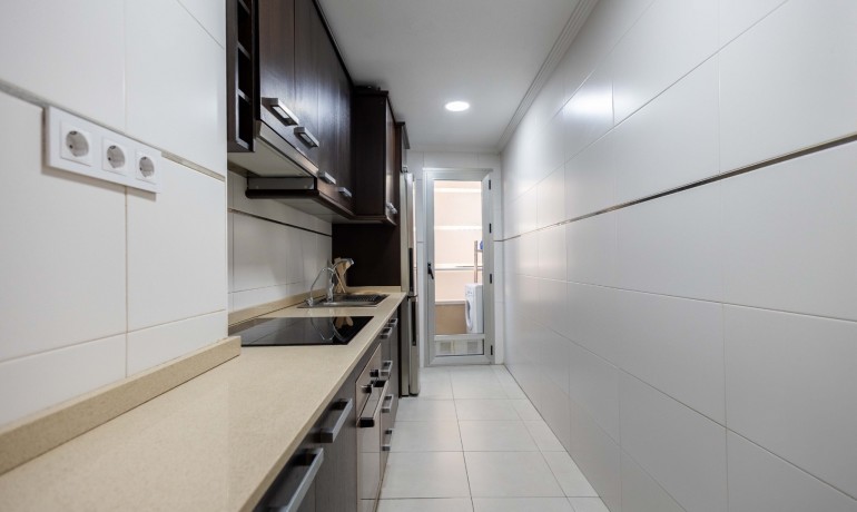Venta - Apartamento / piso -
Torrevieja Centro - Playa del Cura