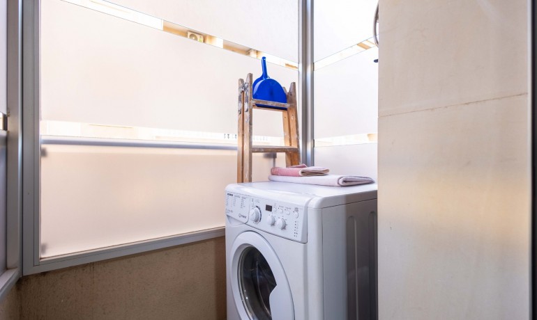 Venta - Apartamento / piso -
Torrevieja Centro - Playa del Cura