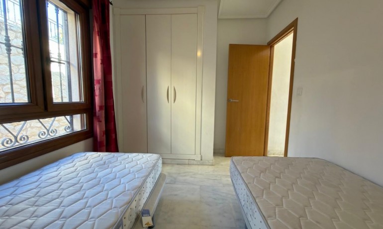 Venta - Apartamento / piso -
Algorfa - La Finca Golf Resort